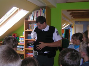 Beseda s policisty