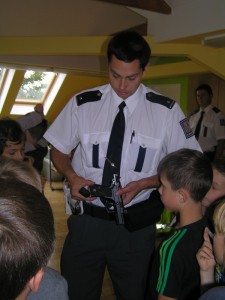 Beseda s policisty